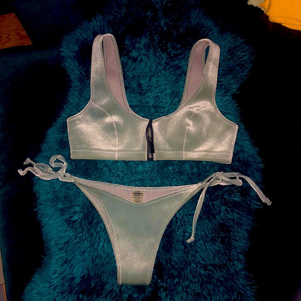 BLACKBOUGH Swimwear silver velvet bikini BRAND NEW🩶🩶🩶 size S